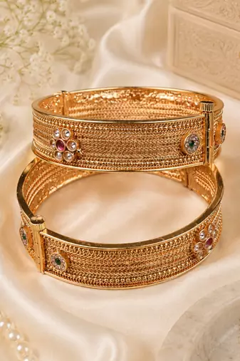 Premium Floral Weave Gold Plated Bangles