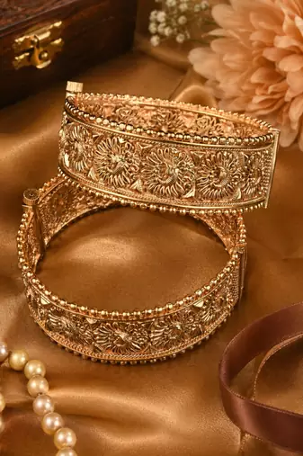Svarnajaali Heritage Gold Plated Temple Kada