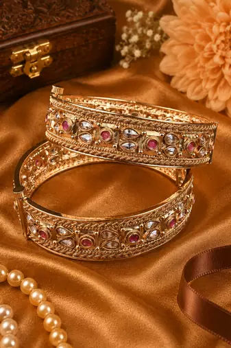 Ratnaveni Heritage Gold Plated Stone Kada