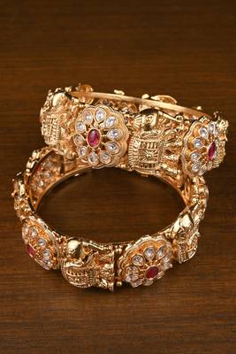 Gajapushpa Premium Gold Plated Temple Kada 3