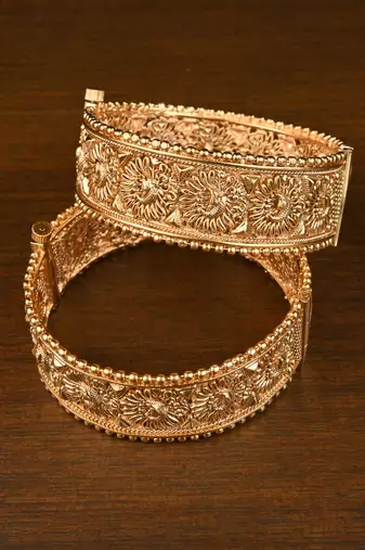 Svarnajaali Heritage Gold Plated Temple Kada