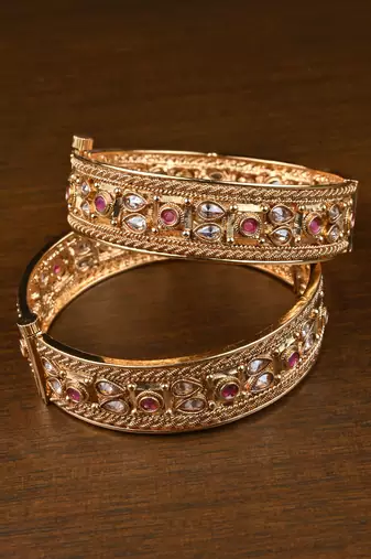 Ratnaveni Heritage Gold Plated Stone Kada