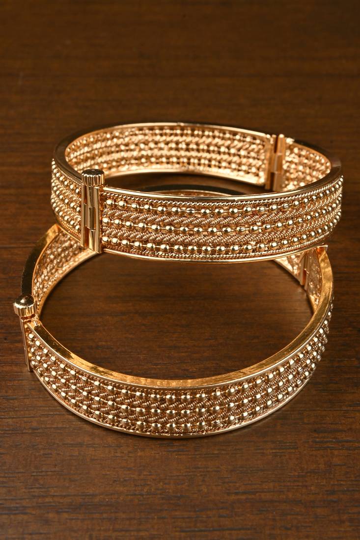 Suvarnasutra Gold Plated Kada