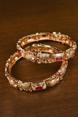 Premium Heritage Elephant Temple Bangle 3
