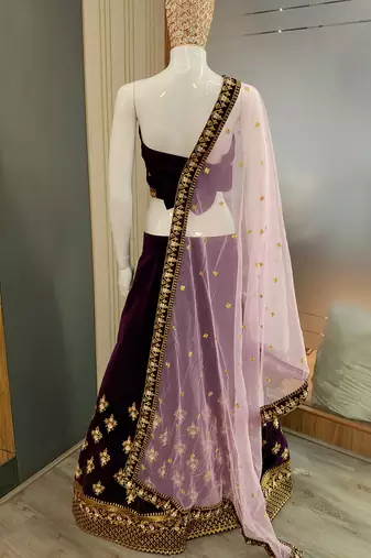 Womens's Velvet Traditional Motiff Semi-Stitched Lehenga Choli With Dupatta Set