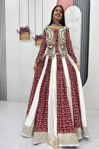 Navratri Cotton Lehenga Choli for Women, Gamathi Work Lehenga Set, Traditional Gujarati Garba Dress
