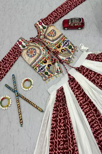 Navratri Cotton Lehenga Choli for Women, Gamathi Work Lehenga Set, Traditional Gujarati Garba Dress