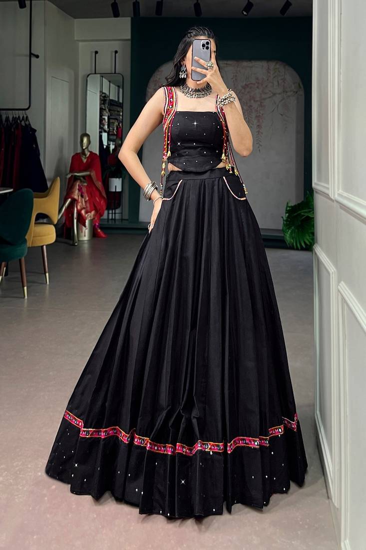Black Navratri Lehenga Choli for Women with Mirror Work, Gujarati Garba Chaniya Choli