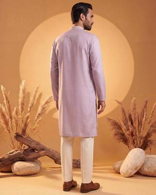 Mens lavender silk blend solid embroidered kurta 4
