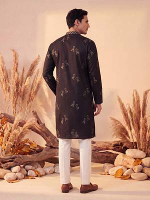 Mens black silk blend solid embroidered kurta 4