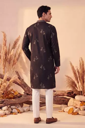 Mens black silk blend solid embroidered kurta