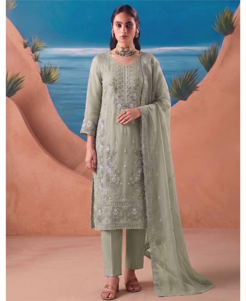 Heavy chiffon silk green hand embroidered straight suit for women wedding