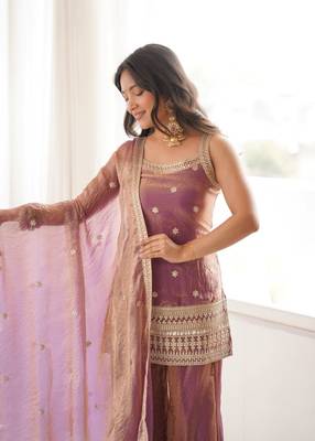 Dusty mauve sequence dori zari embroidered frendy silk kurta with bell bottom pant and dupatta 4
