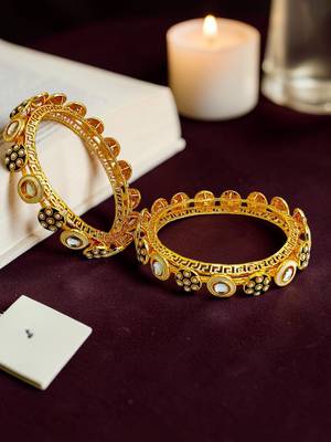 Set of 2 gold plated pacheli kundan kada bangle set 1