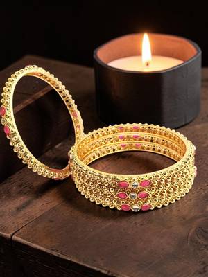 Gold plated set of 4 kundan ball design bangles 1