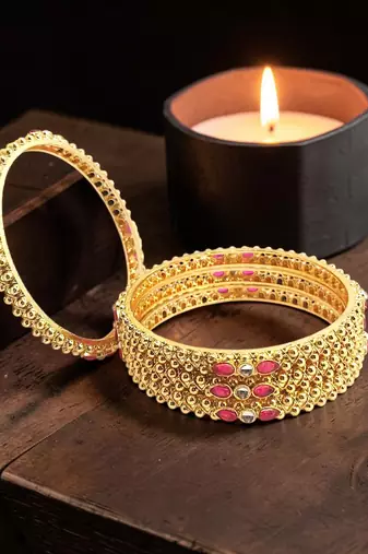 Gold plated set of 4 kundan ball design bangles