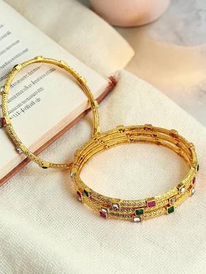 Set of 4 gold plated sleek kundan bangles 1