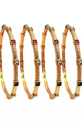 Set of 4 gold plated sleek kundan bangles