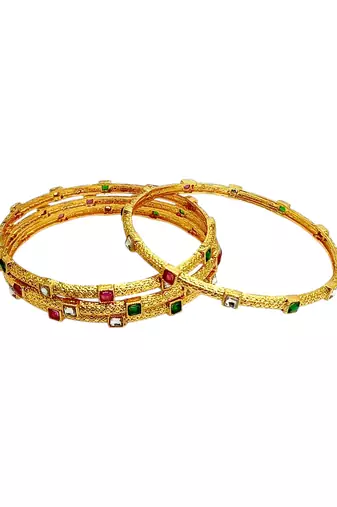 Set of 4 gold plated sleek kundan bangles