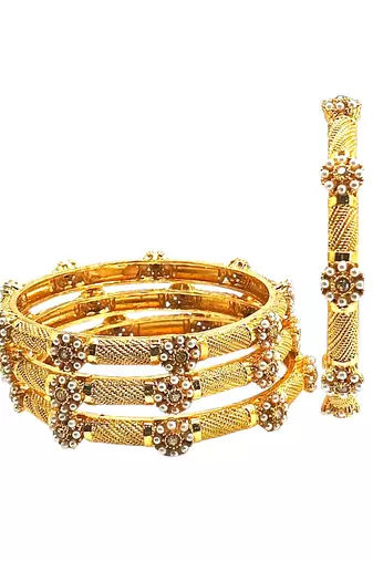 Gold plated set of 4 floral beaded bangle set