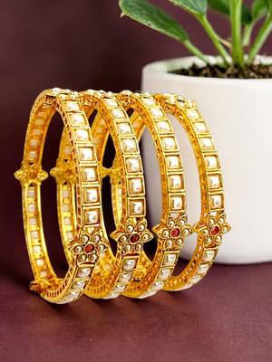 Set of 4 gold plated rajwadi style bangles 1