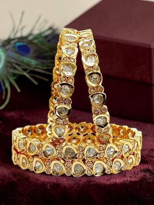 Set of 4  gold plated moissanite bangles 1