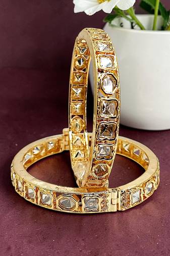 Set of 2 gold plated hexagonal moissanite screw bangles