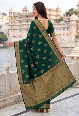Dark green soft silk blend woven designer saree 3