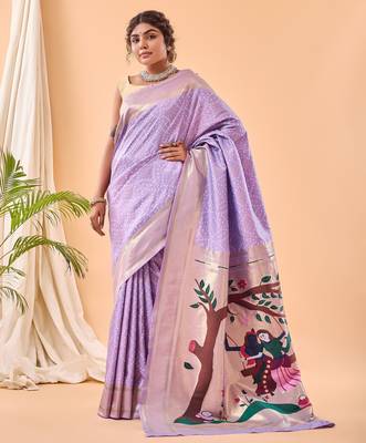 Lavender bandhani weaving saree with heavy pallu 1