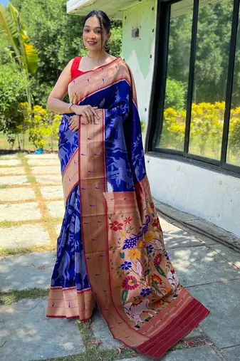 Women's navy blue woven silk blend saree with blouse piece