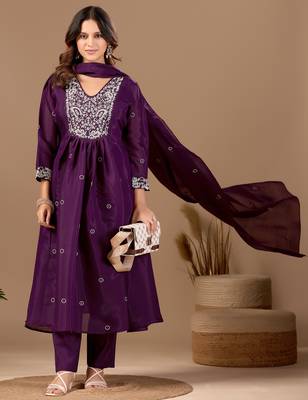 Wine mul chanderi embroidered anarkali kurta set with dupatta for women 6