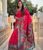Pink silk blend ikkat and patola weaving concept saree & contrast blouse