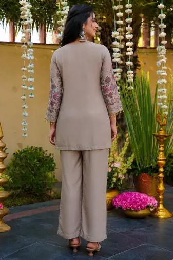 Grey color beautiful designer nc vichitra silk fabric graceful ceremonial attire