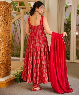 Red color stylish muslin fabric designer printed ceremonial dress for girls 2