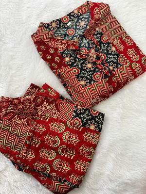 Orange color smart and graceful chinon fabric heavy salwar kameez 4