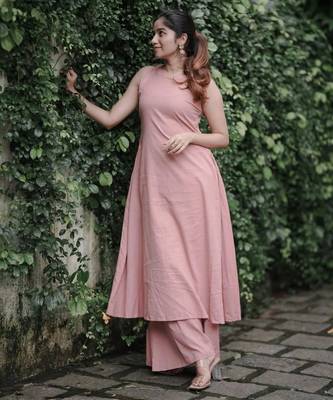 Maroon color cotton fabric stylish ceremonial wear kurta set 4