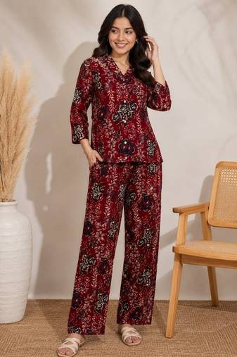 Maroon color smart rayon cotton fabric designer printed smart girlie co-ord set