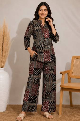 Black color smart rayon cotton fabric designer printed smart girlie co-ord set