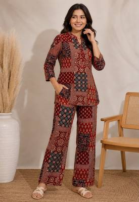 Maroon color smart rayon cotton fabric designer printed smart girlie co-ord set 1