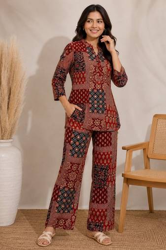Maroon color smart rayon cotton fabric designer printed smart girlie co-ord set