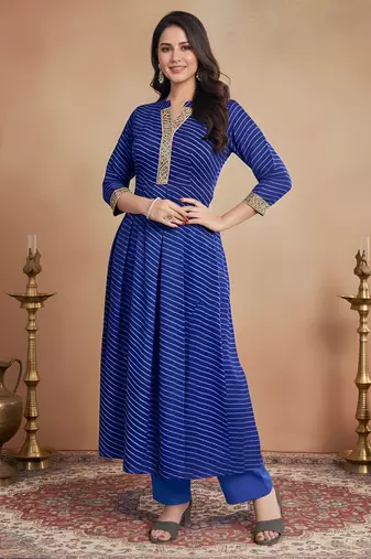 White color cotton fabric designer printed graceful girlie casual kurta set