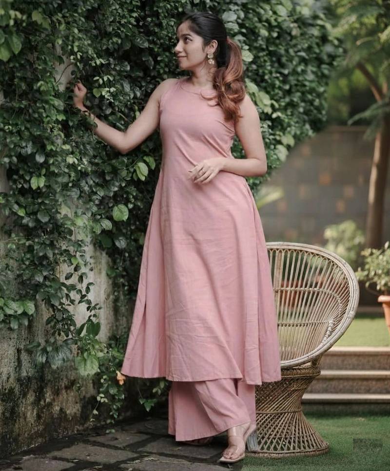 Peach color soft cotton fabric hand work graceful girlie casual kurta set