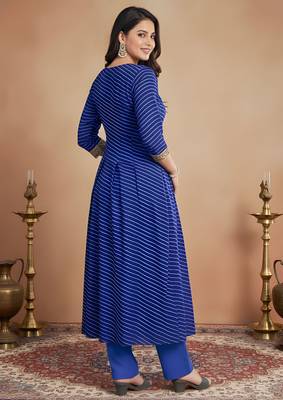 Blue color georgette fabric designer printed graceful girlie casual kurta set 2