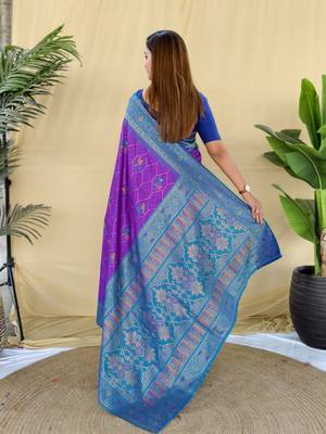 purple pure zari weaving silk blend saree with imaginative blouse piece 4