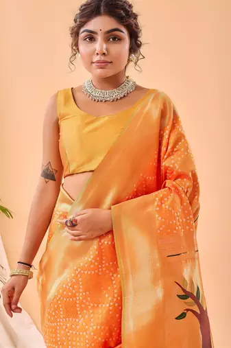 orange  weaving saree with heavy pallu