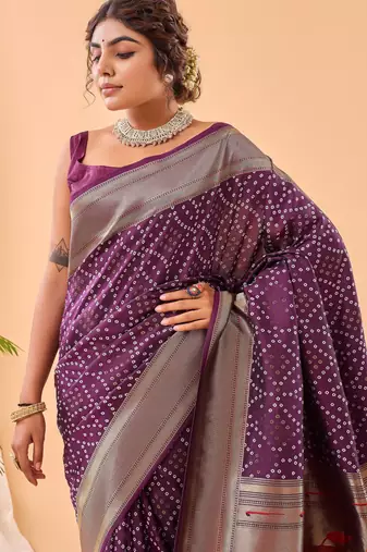 Purple bandhani weaving saree with heavy pallu