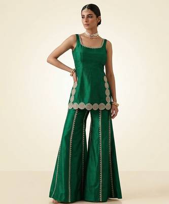 Emerald green embroidered dupion silk sharara set 1
