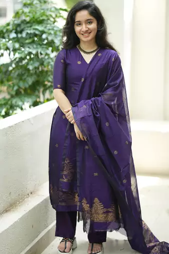 women's art silk woven butta motiff kurta pant with dupatta set
