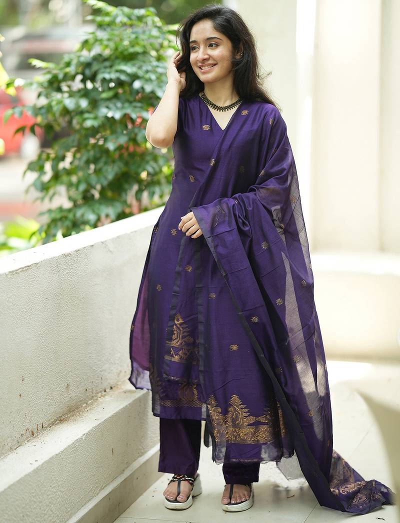 women's art silk woven butta motiff kurta pant with dupatta set