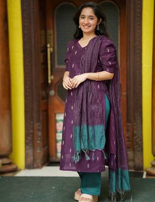 women's art silk woven butta motiff kurta pant with dupatta set 1
